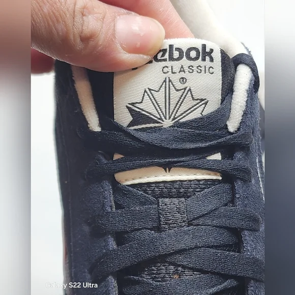 Reebok Men's Black and Pink Sneakers - Picture 5 of 6